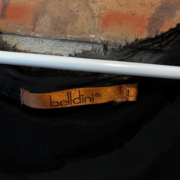 Belldini Women’s Black With Gold Studs Long Sleeve Top Size:Large lightweight - Picture 2 of 6